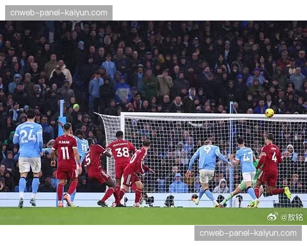 通讯:诺丁汉森林球迷在失利后的反应与声音 通讯:诺丁汉森林球迷在失利后的反应与声音